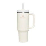 Stanley Quencher H2.0 Flowstate Trinkflasche Mit Strohhalm 1.2L - Thermobecher Kühlt 11 Stunden - 48 Stunden Eisgekühlt - Spülmaschinenfest - Thermosflasche BPA Frei - Edelstahl Trinkbecher - Cream - 1