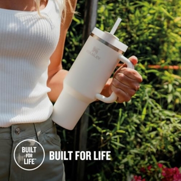 Stanley Quencher H2.0 Flowstate Trinkflasche Mit Strohhalm 1.2L - Thermobecher Kühlt 11 Stunden - 48 Stunden Eisgekühlt - Spülmaschinenfest - Thermosflasche BPA Frei - Edelstahl Trinkbecher - Cream - 7